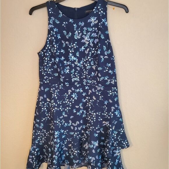 Banana Republic Ruffle Hem Sheath Dress - Picture 5 of 8